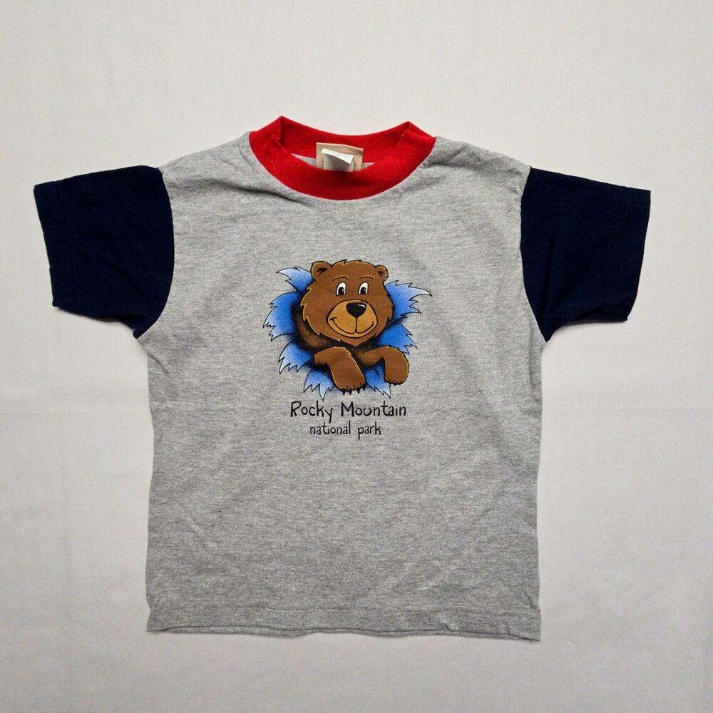 Vintahe Wild West Rocky Mountain Bear Graphic Tee Gray Red Blue Kids 5/6